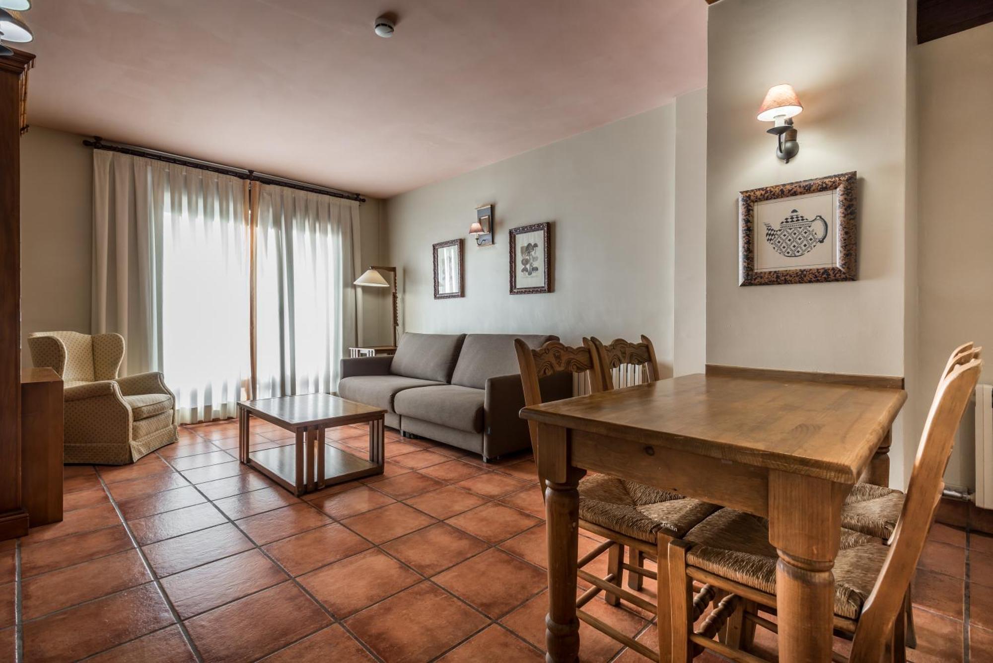 Aparthotel El Refugio de Aran Vielha Habitación foto